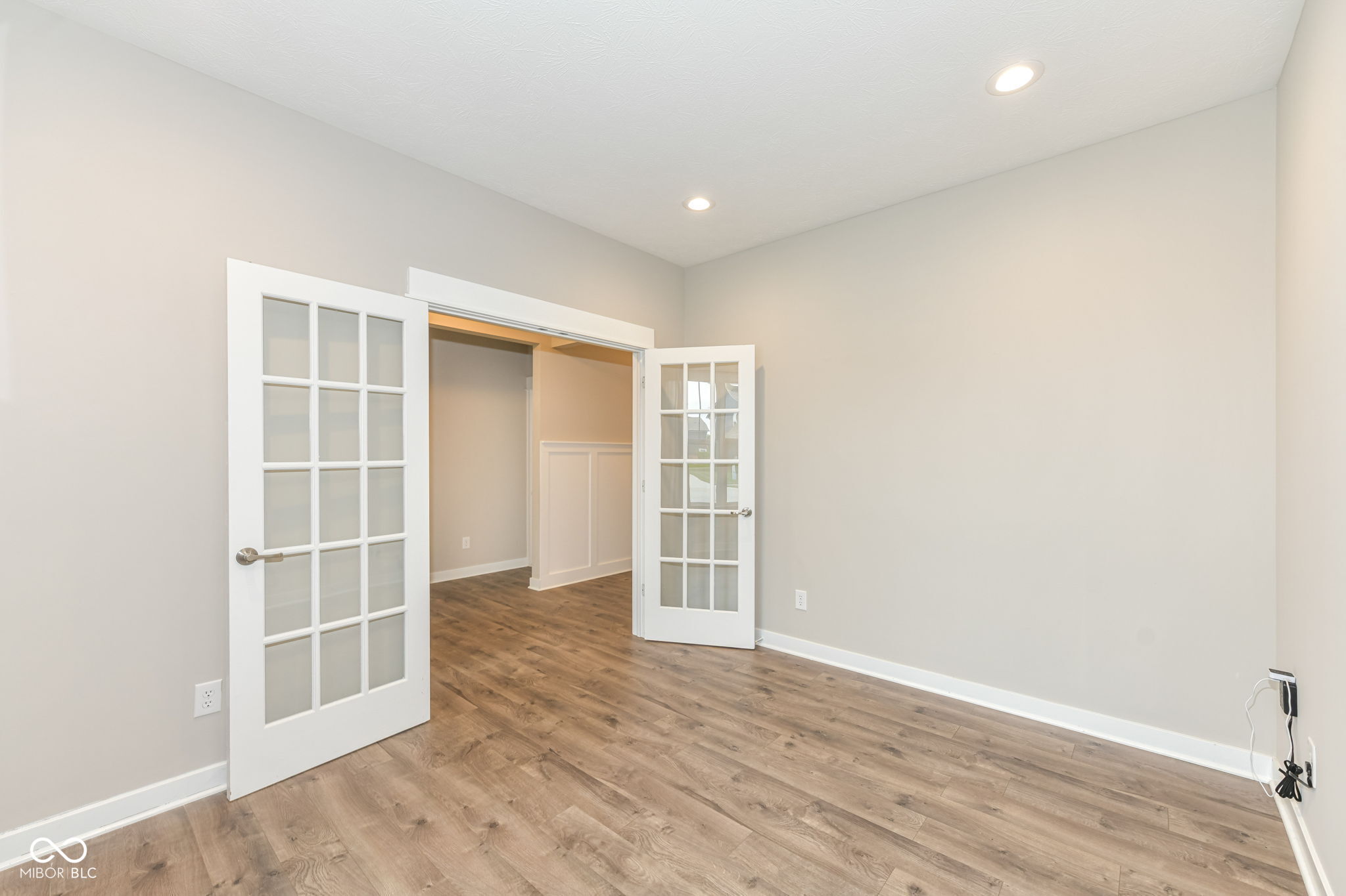 2061 Mobley Drive