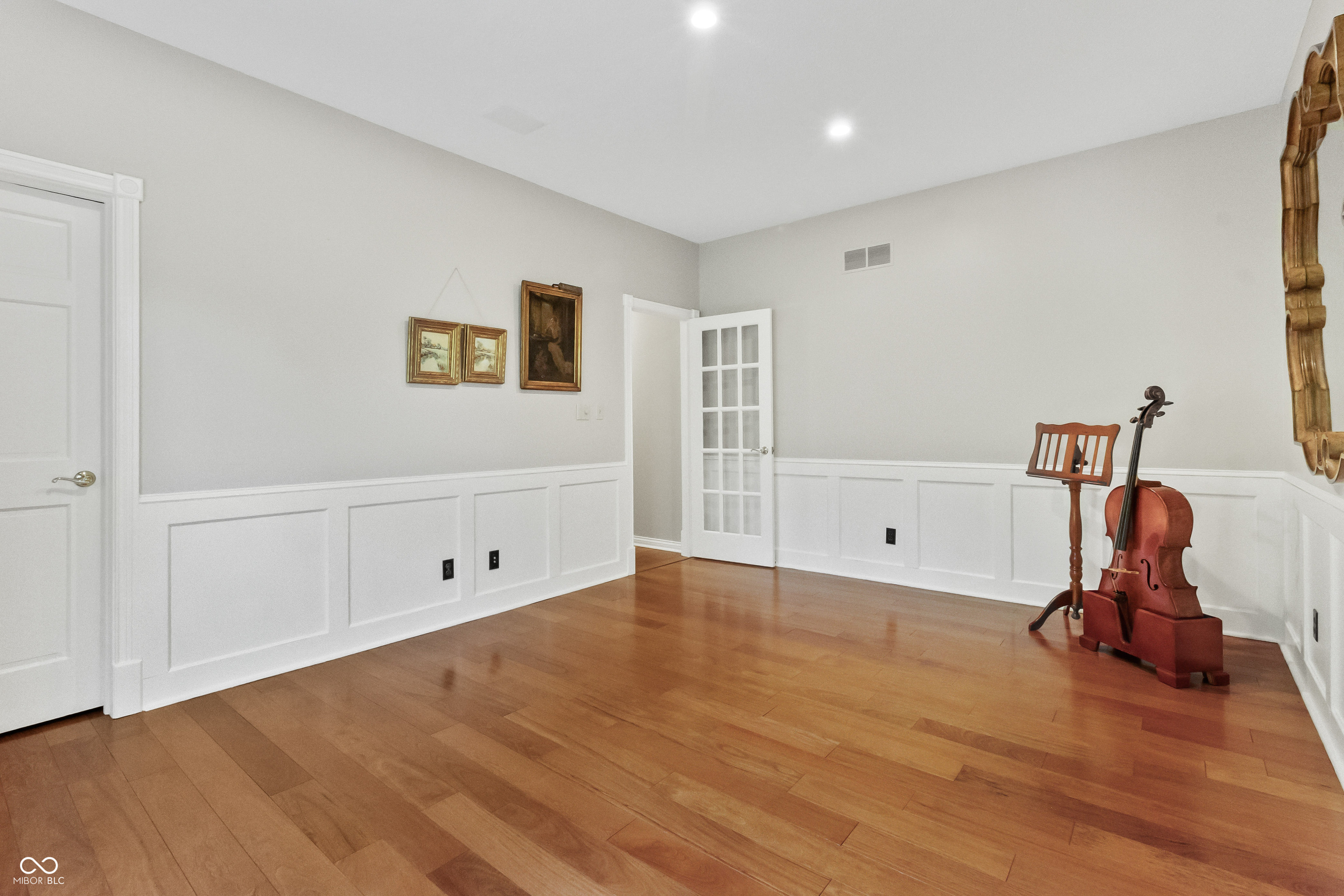 8646 Sturgeon Bay Lane