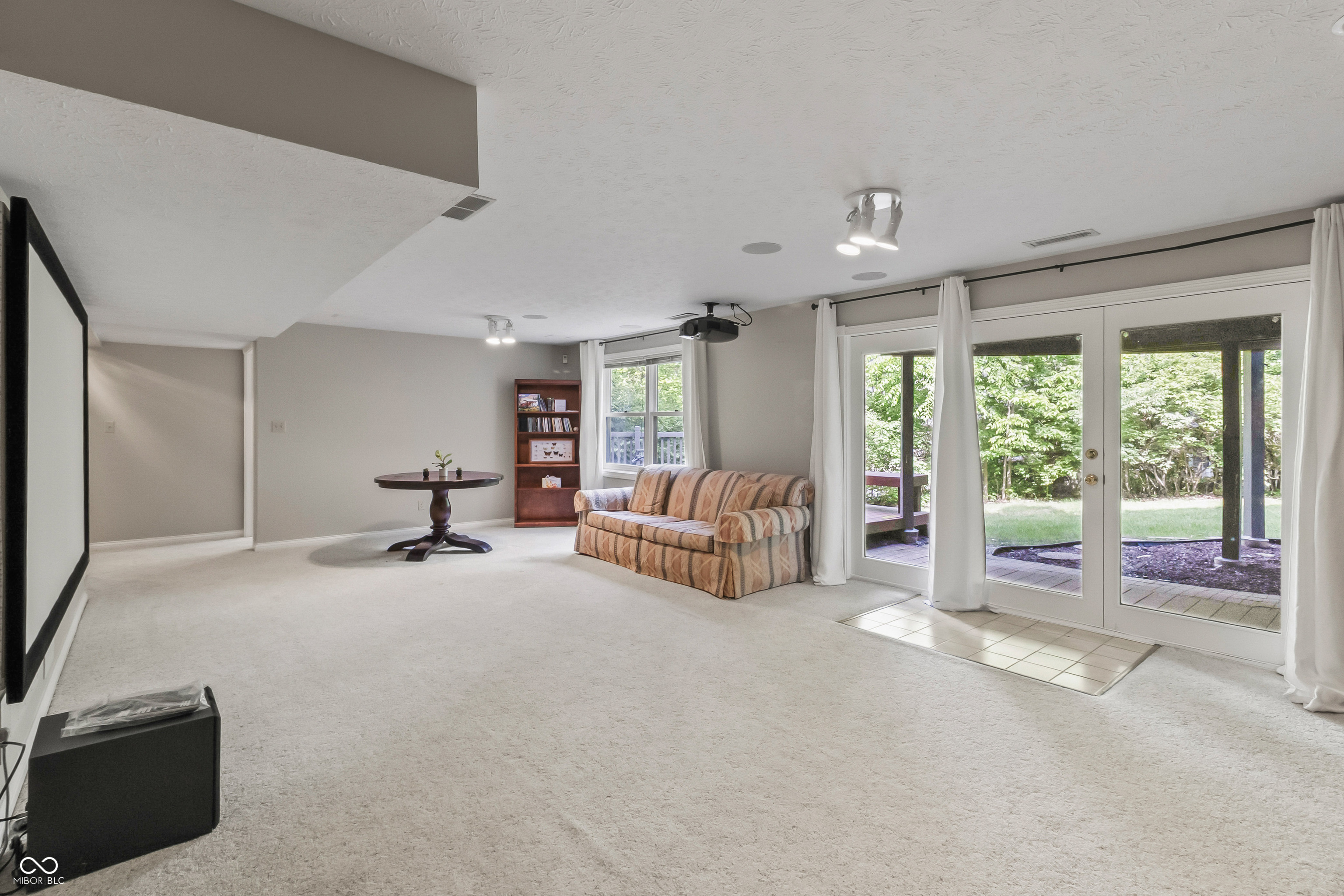 8646 Sturgeon Bay Lane