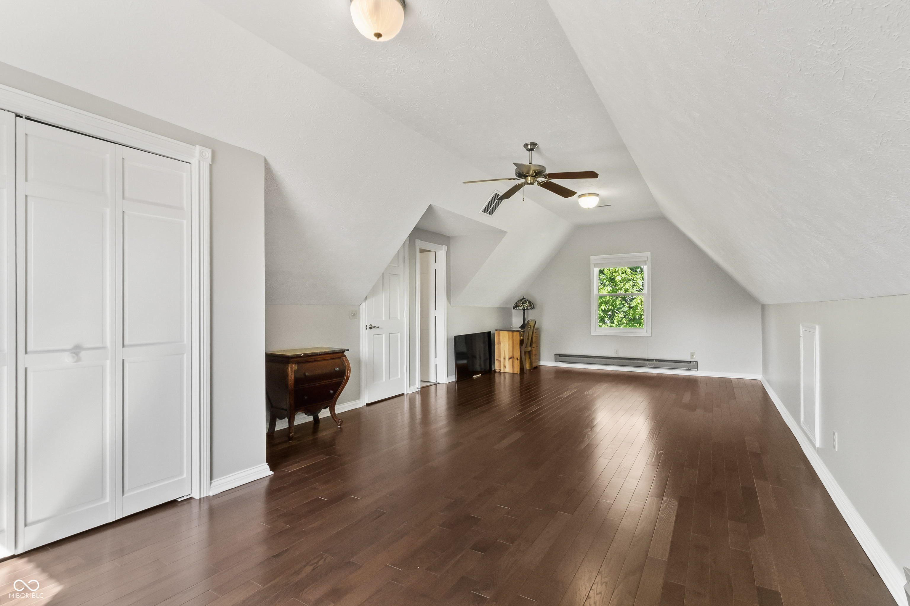 8646 Sturgeon Bay Lane