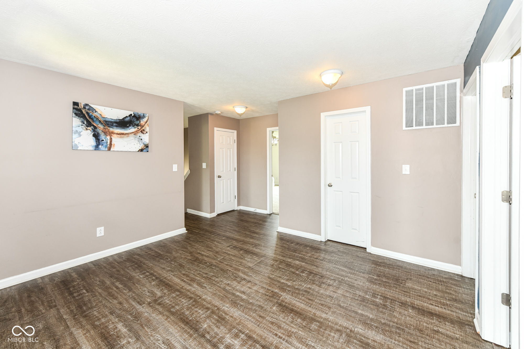 10833 Hunter Lake Lane