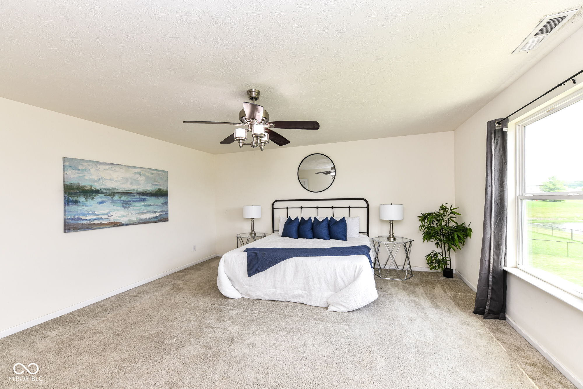 10833 Hunter Lake Lane