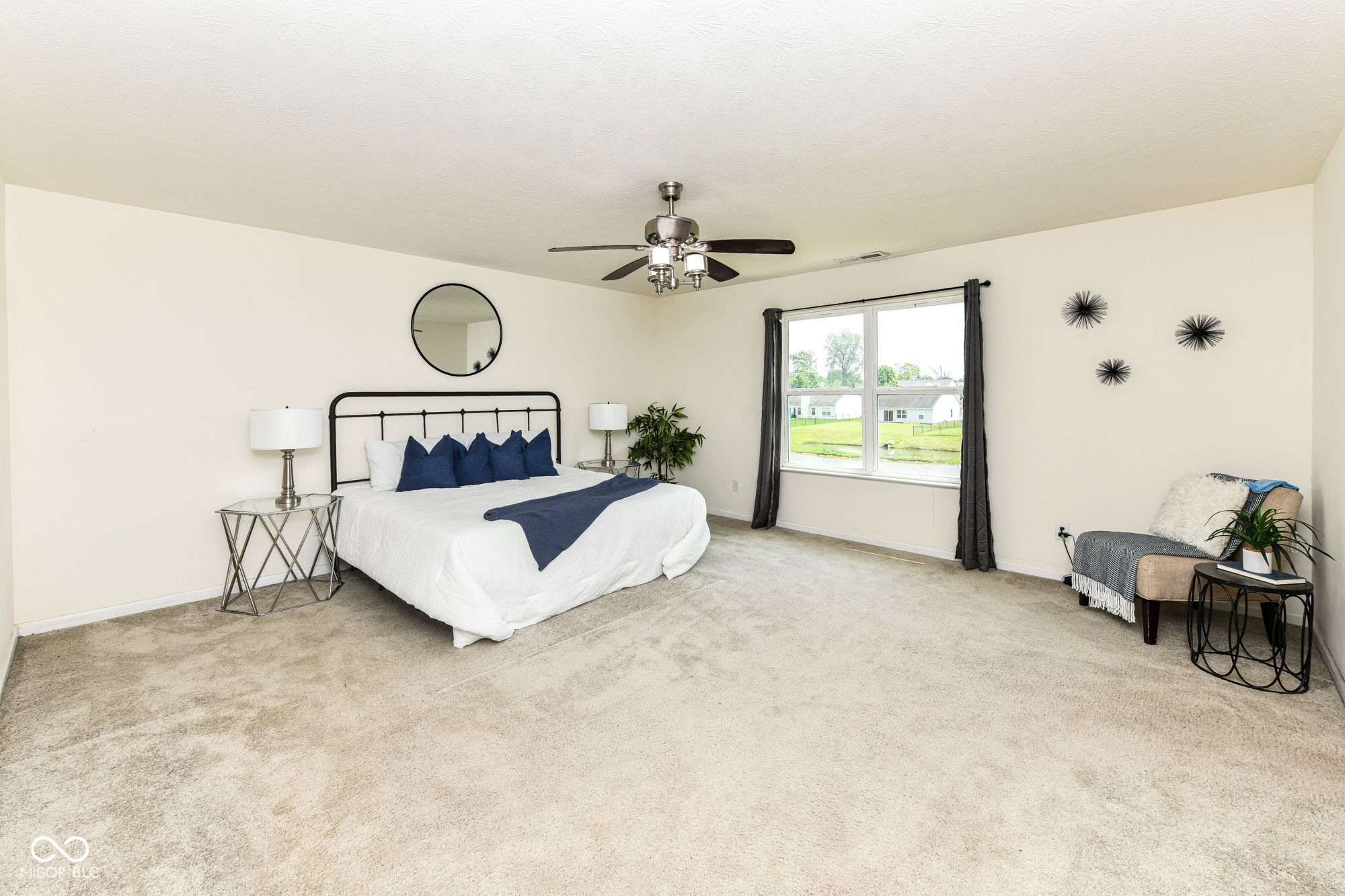 10833 Hunter Lake Lane
