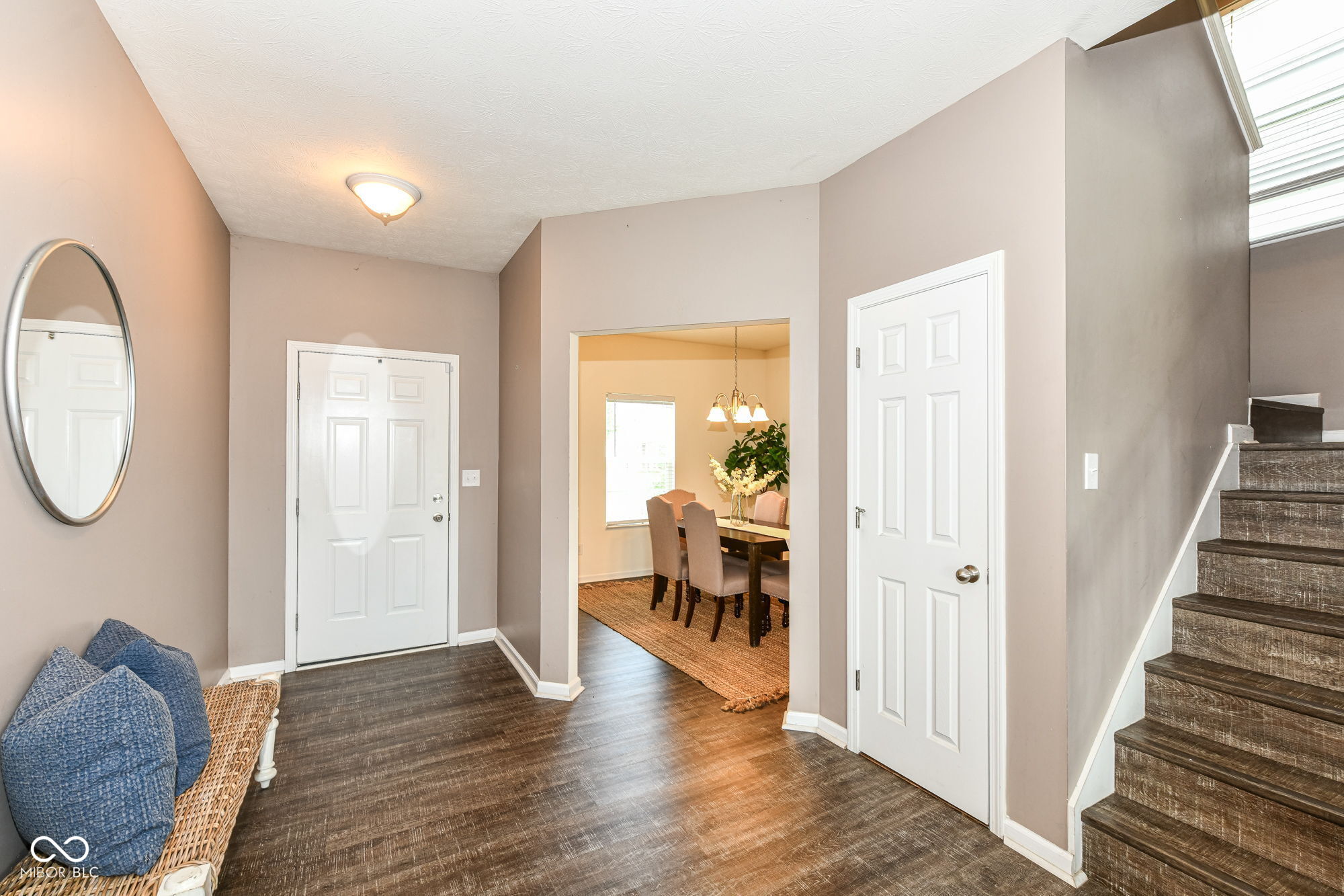 10833 Hunter Lake Lane