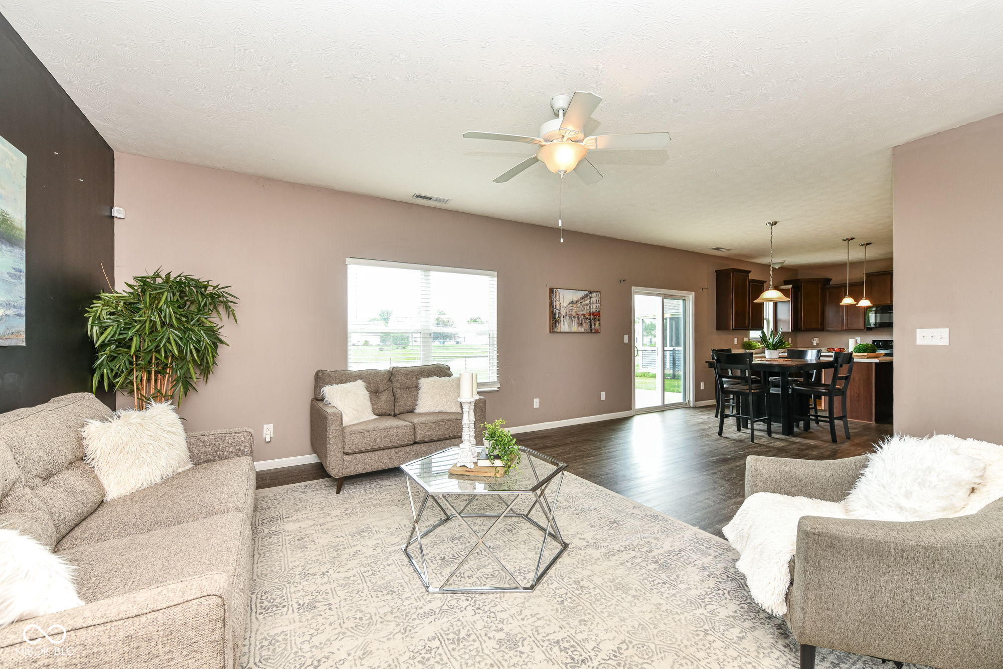 10833 Hunter Lake Lane