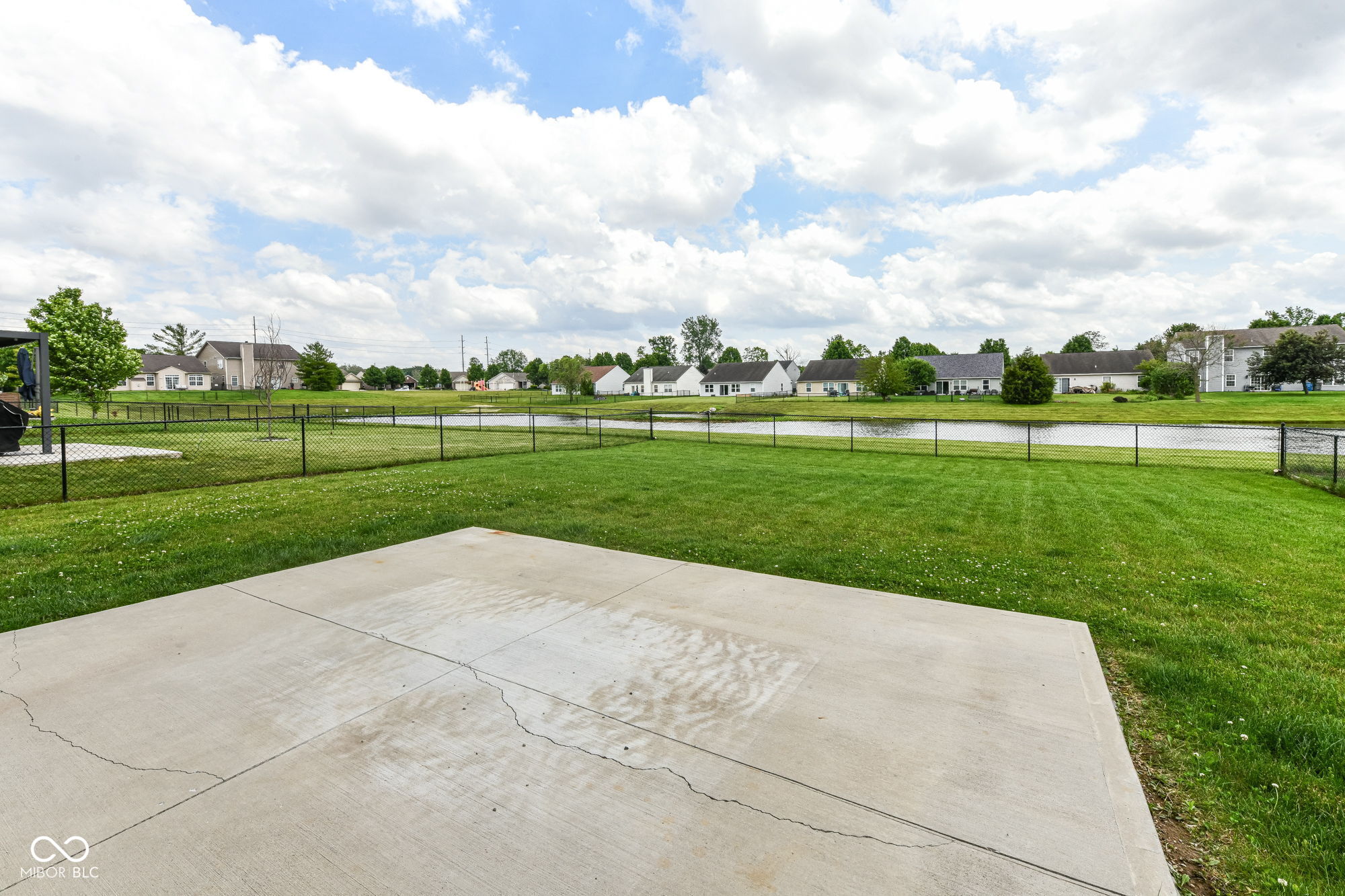 10833 Hunter Lake Lane