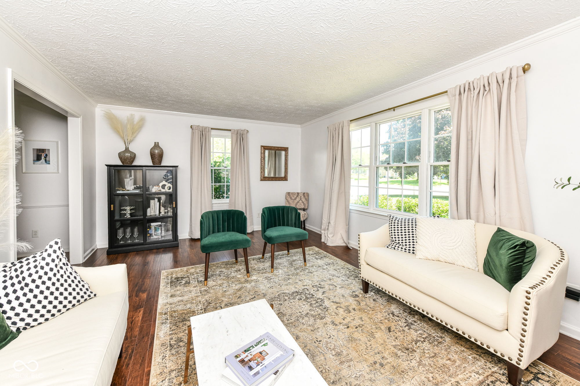 485 Meadowview Court