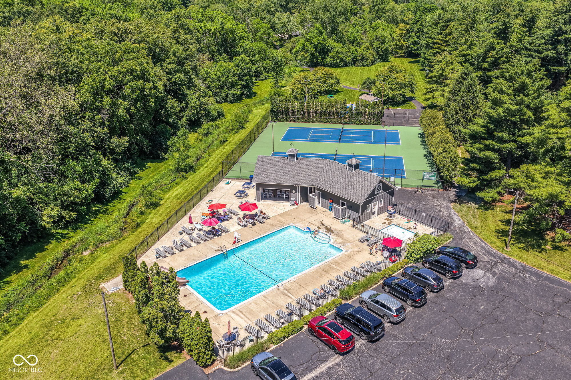 485 Meadowview Court
