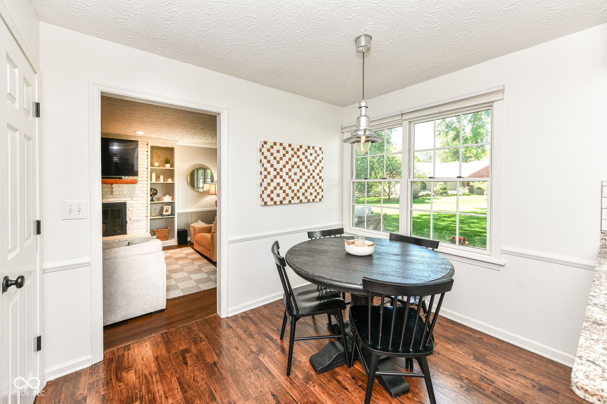 485 Meadowview Court