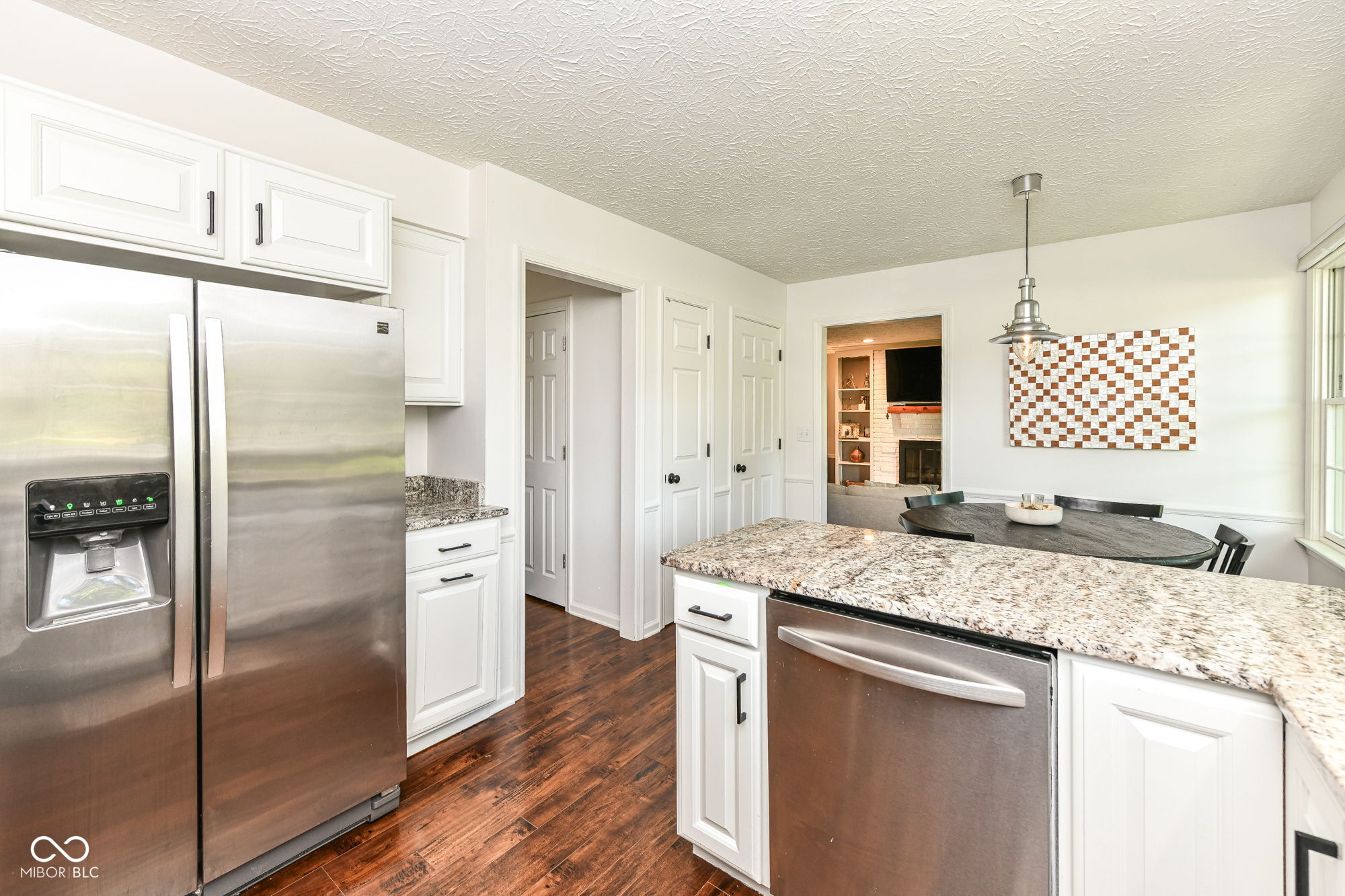 485 Meadowview Court
