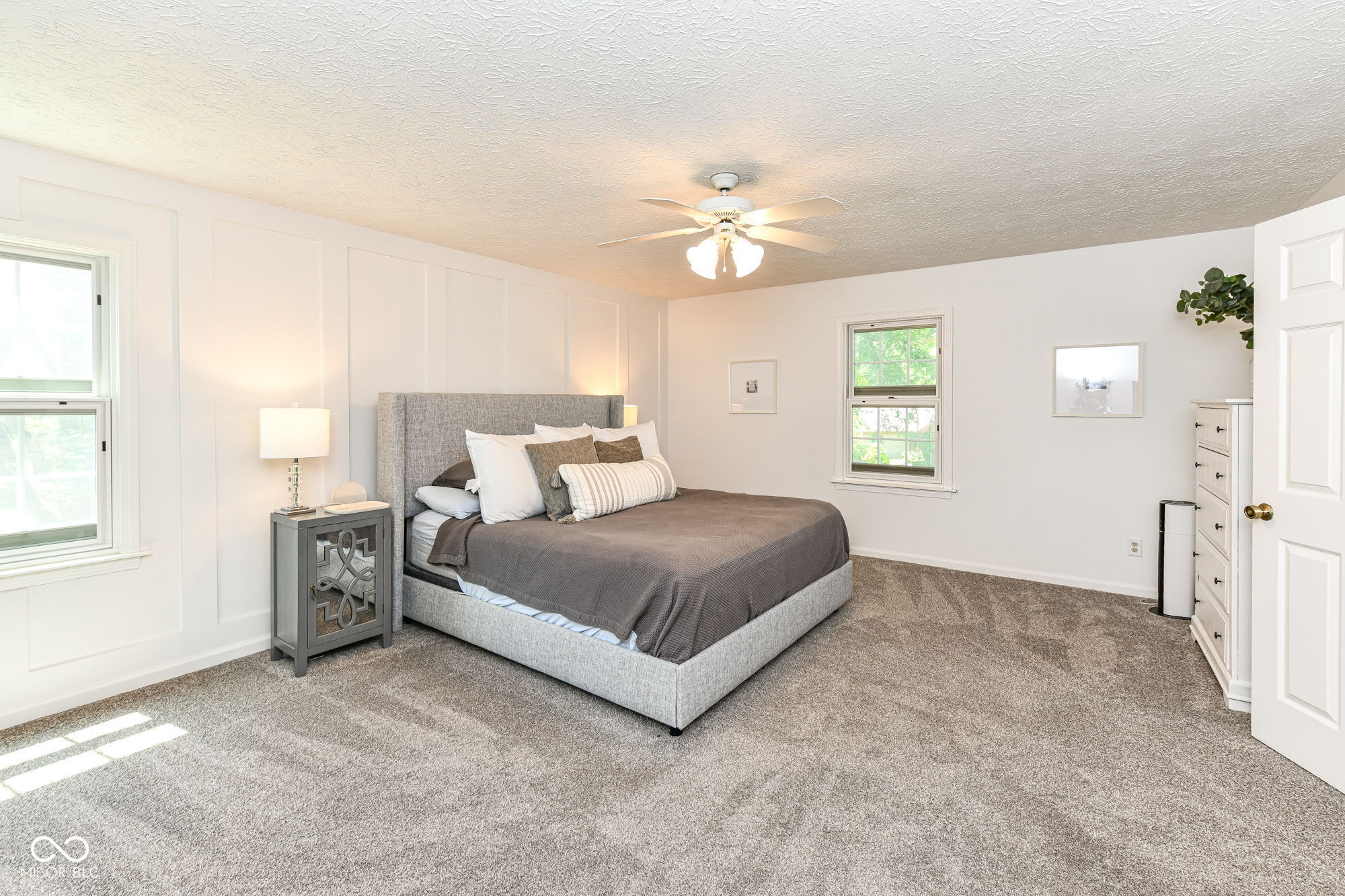 485 Meadowview Court