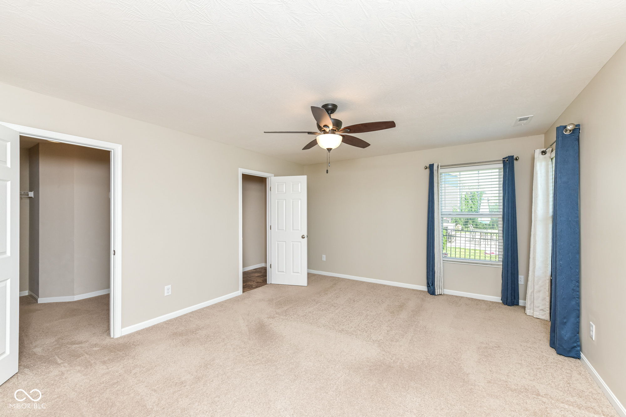 8611 Fawn Way