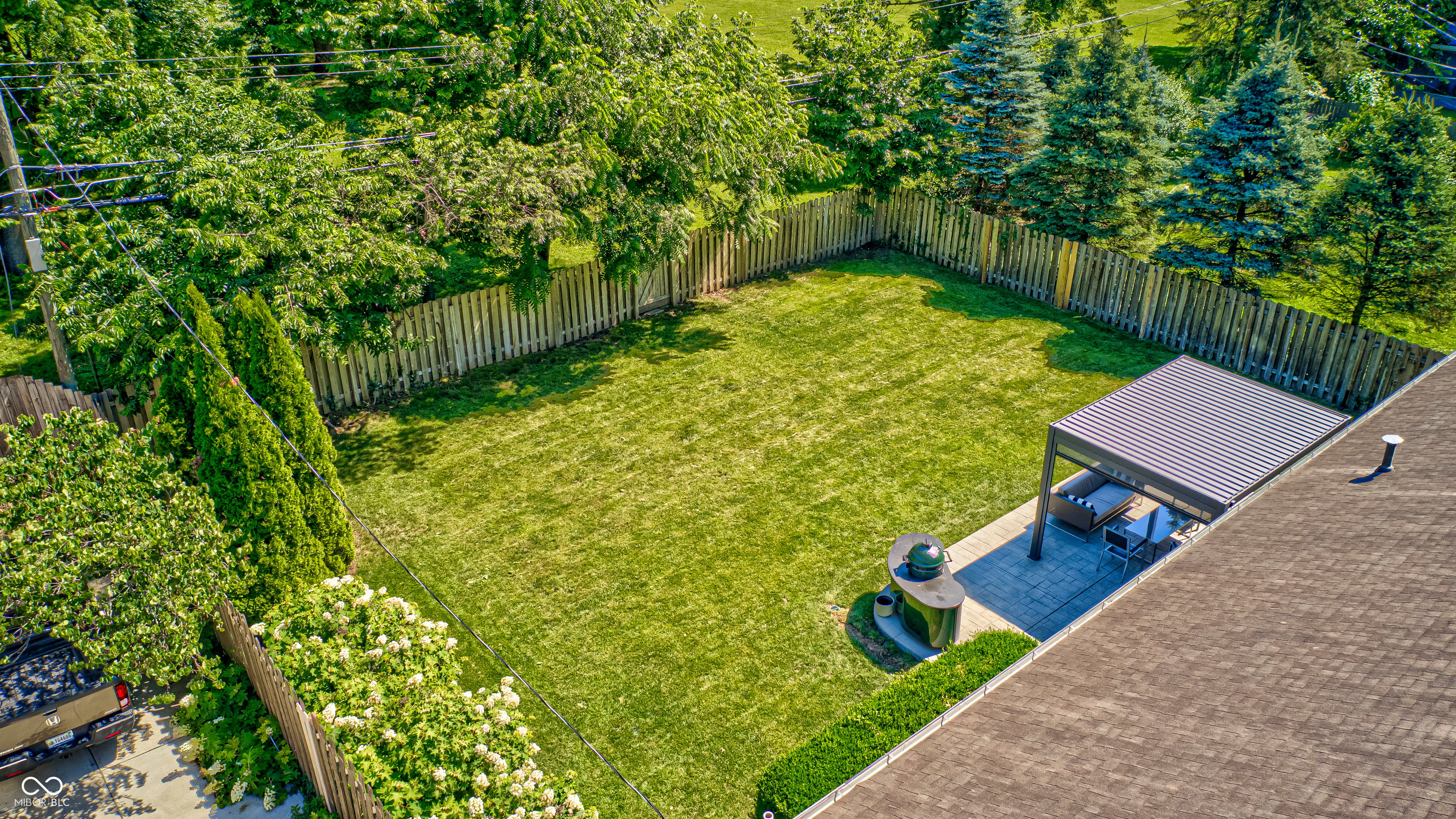 716 E 73rd Street