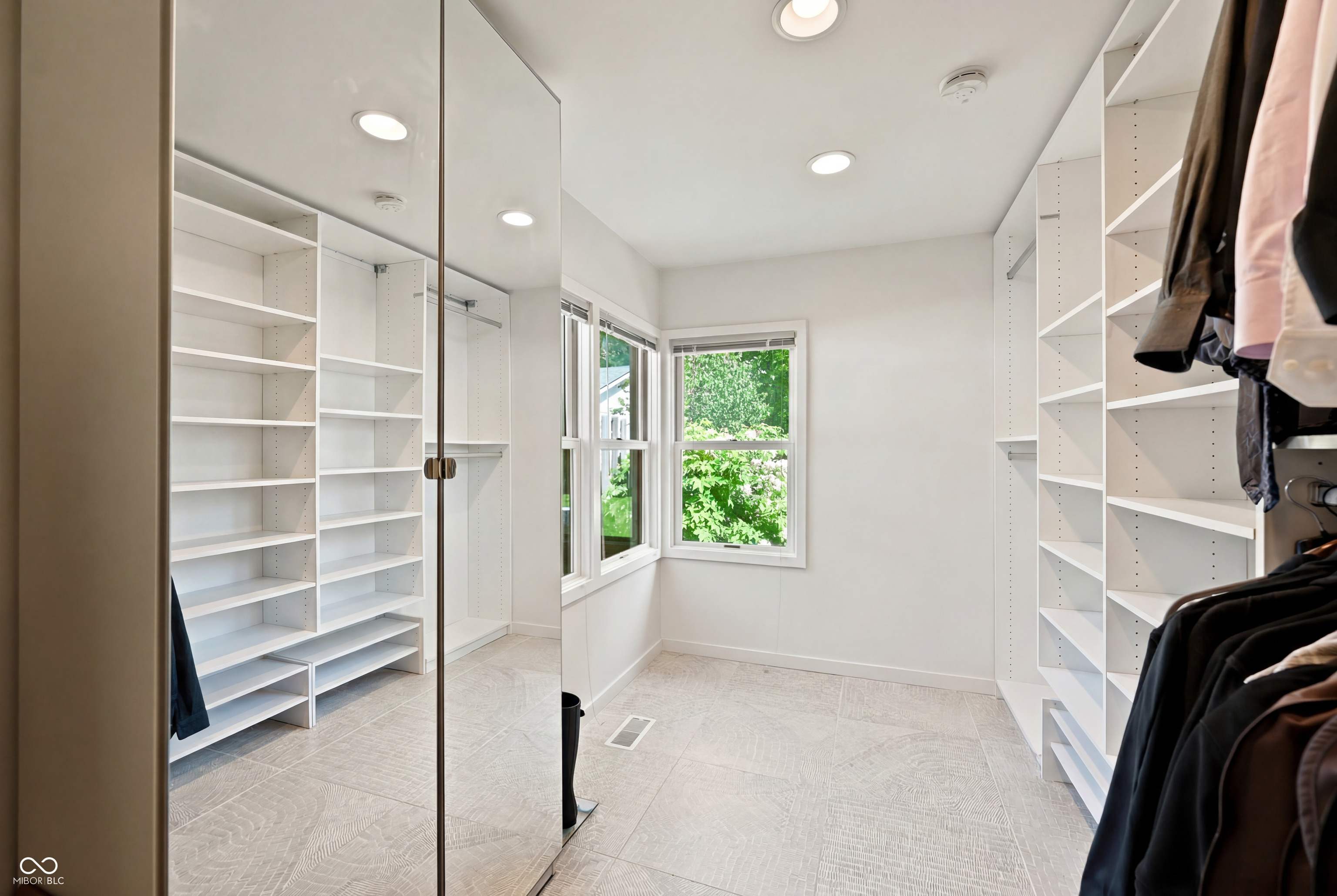 716 E 73rd Street