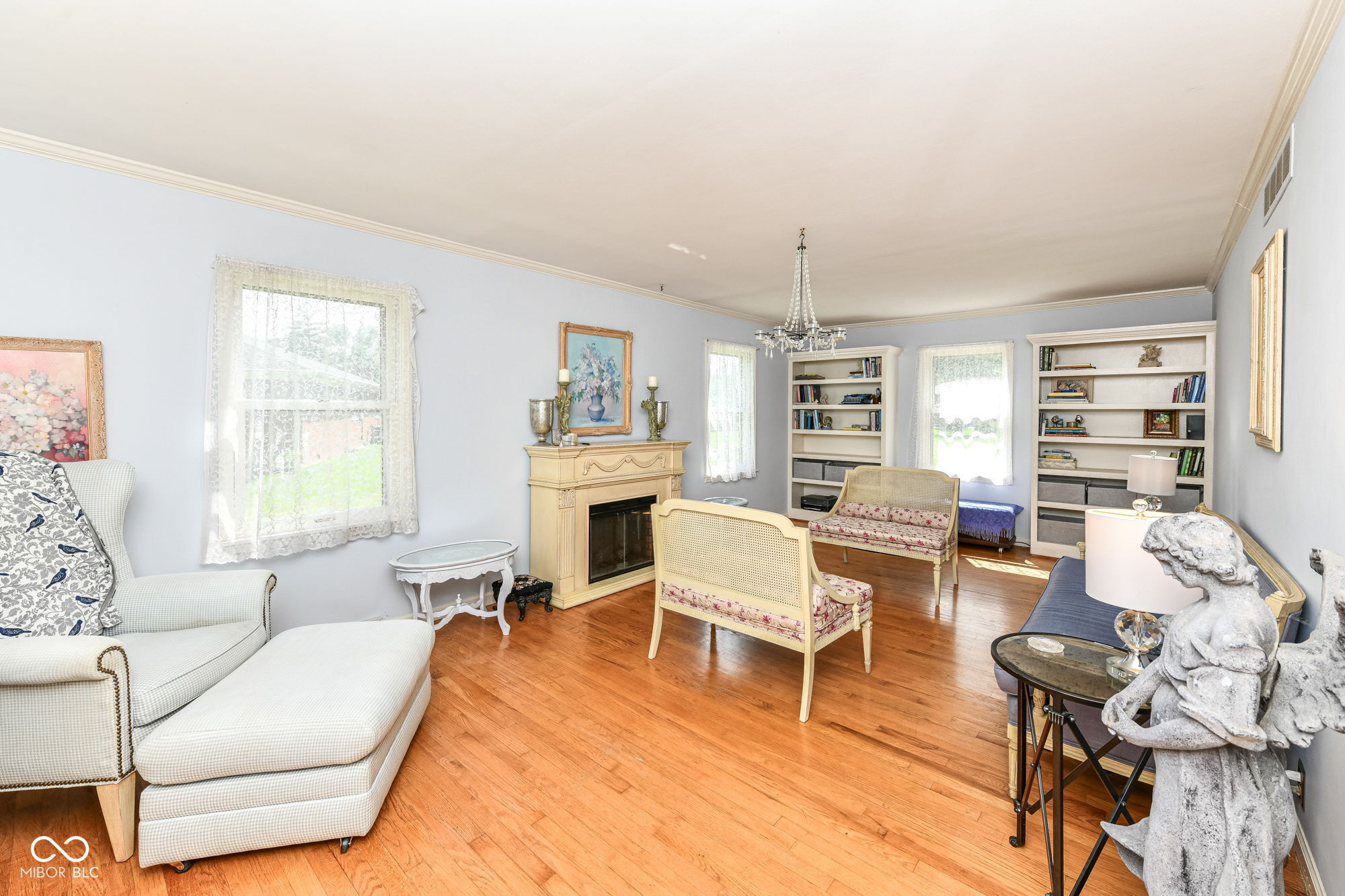 7138 Moorgate Road
