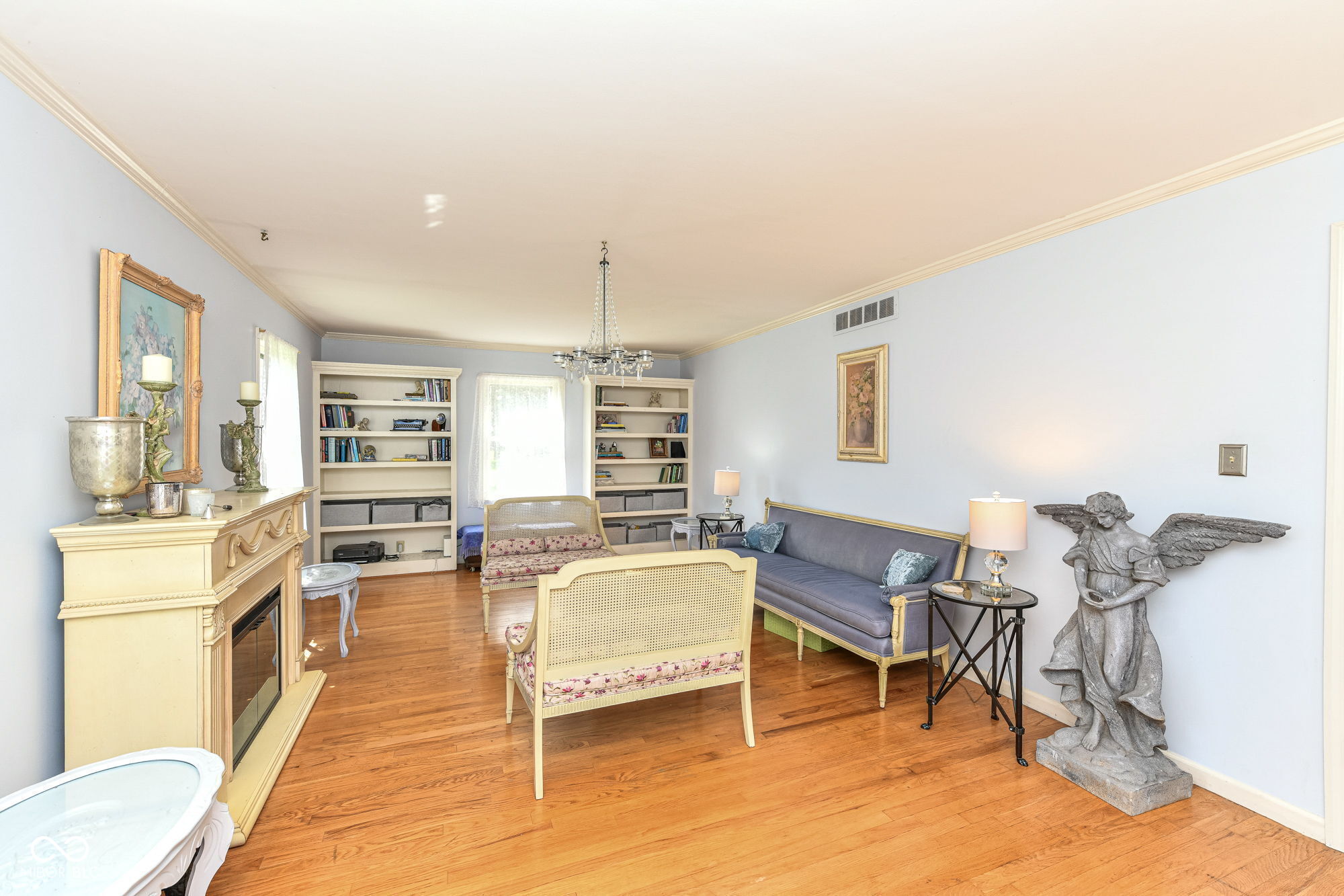 7138 Moorgate Road