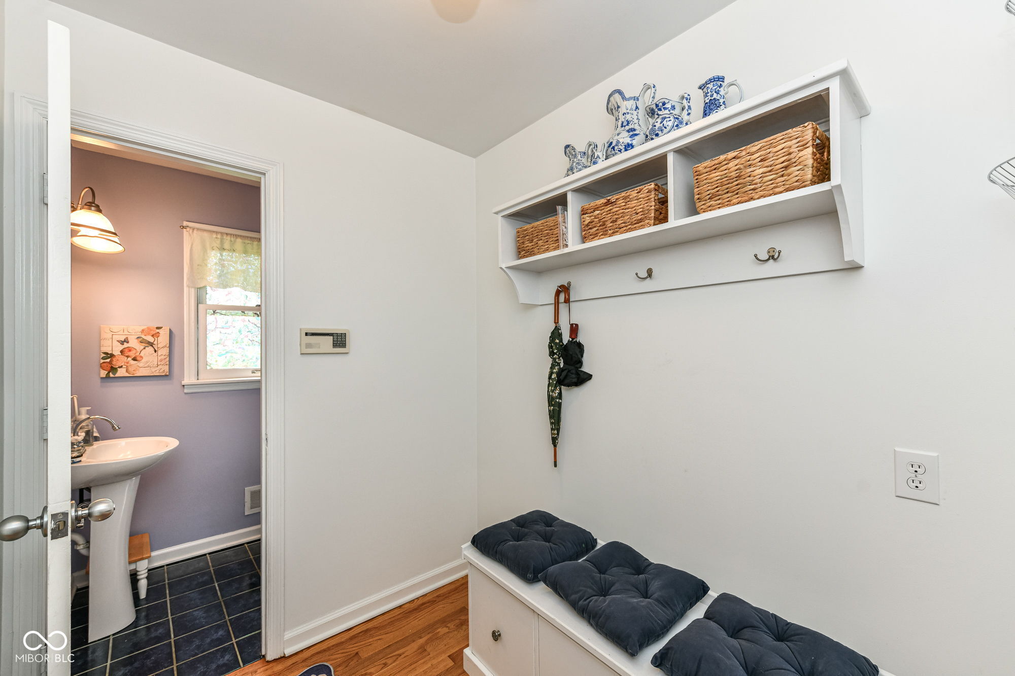 7138 Moorgate Road