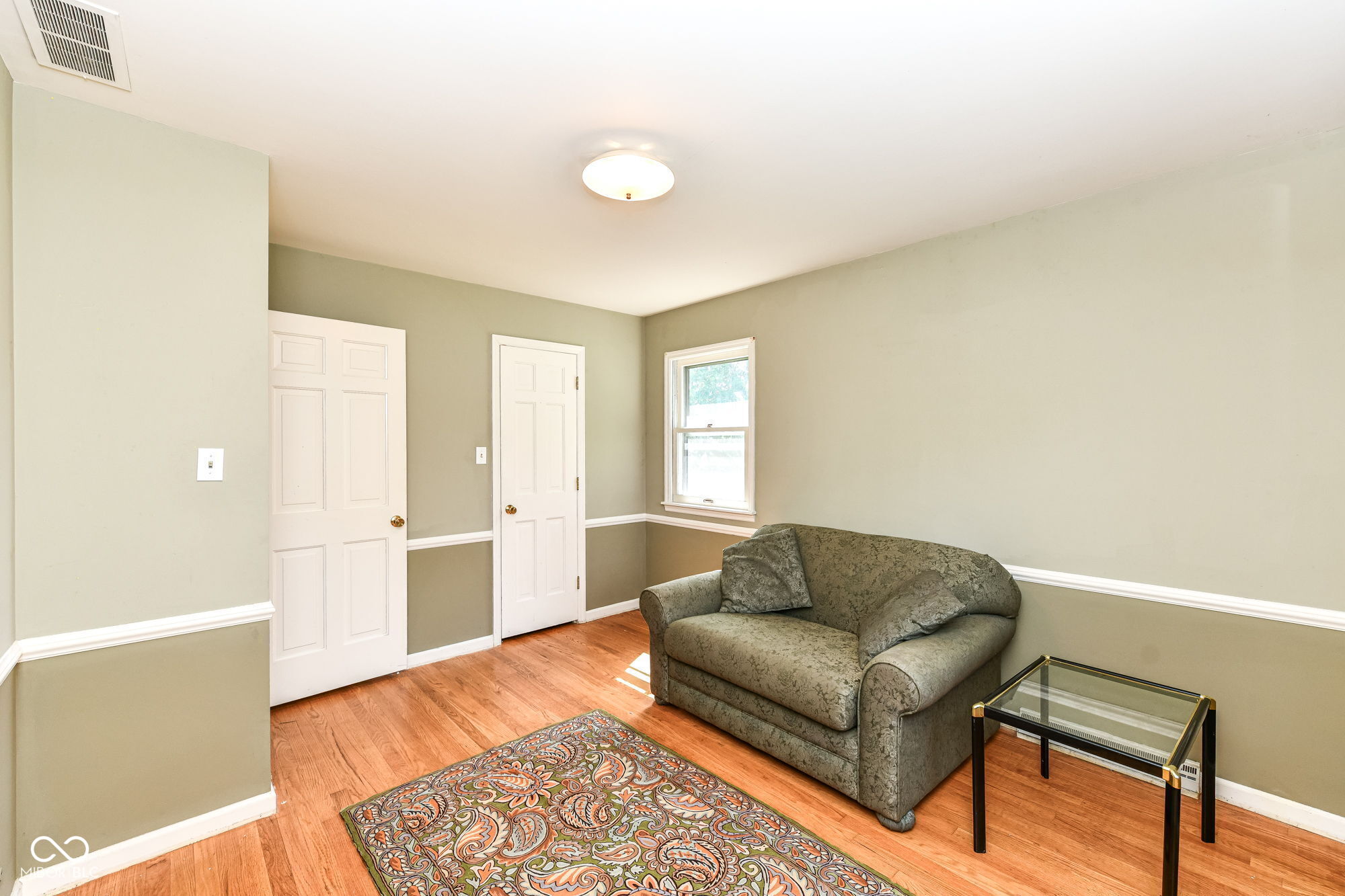 7138 Moorgate Road