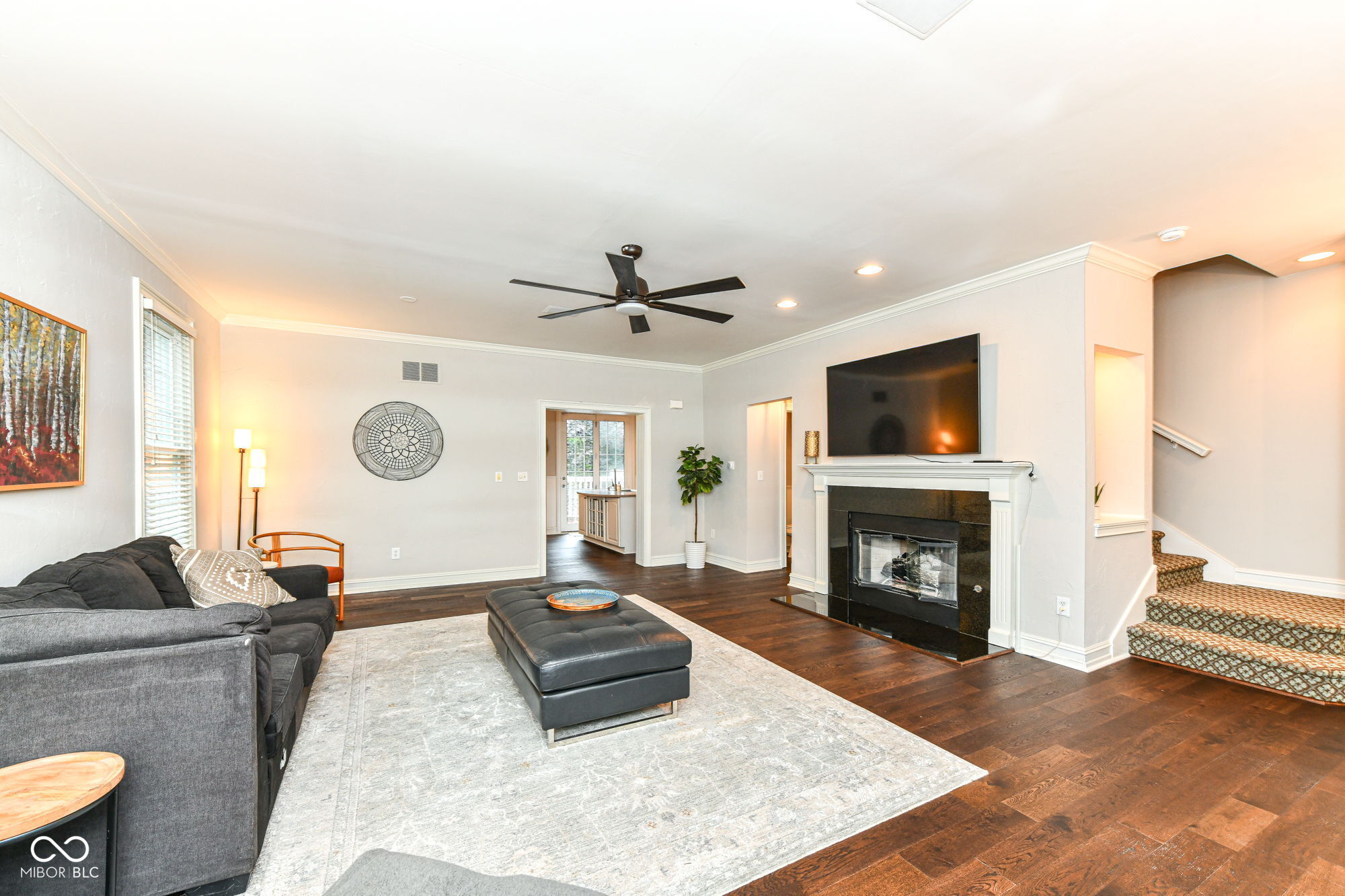 4022 Heyward Place