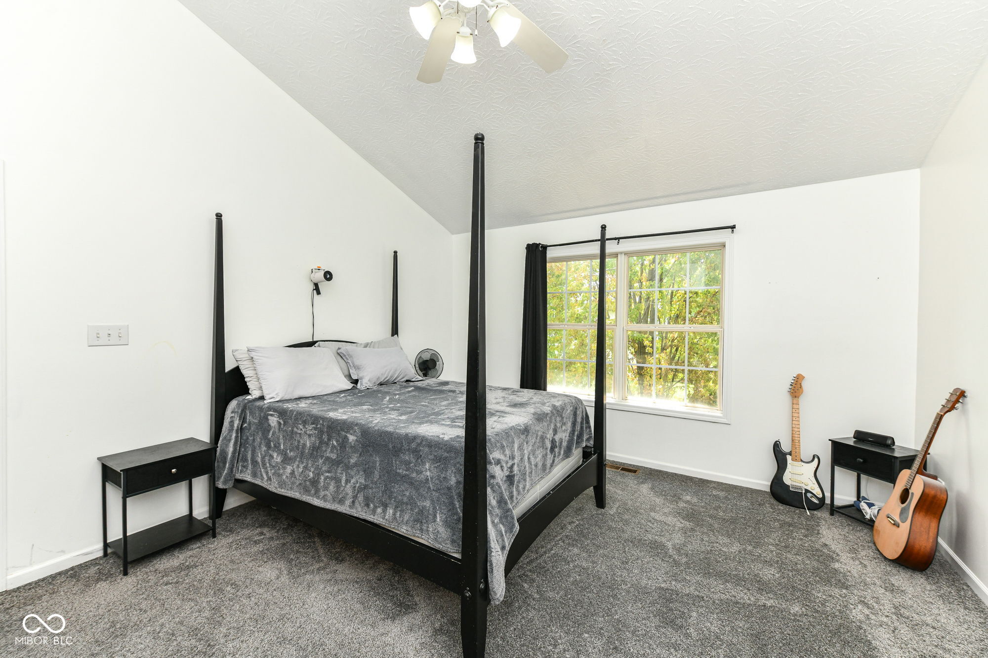 10043 Sanger Drive