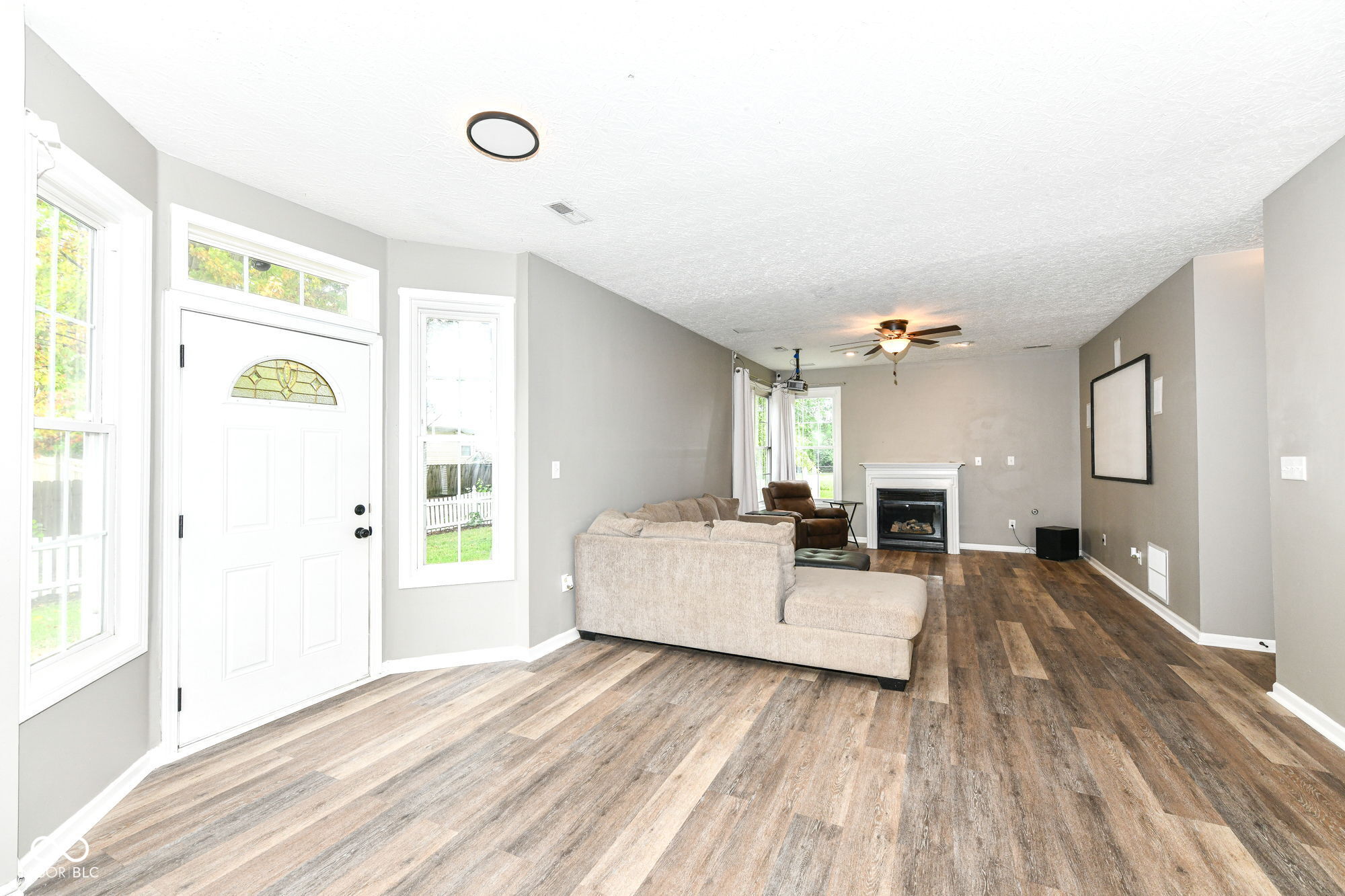 10043 Sanger Drive