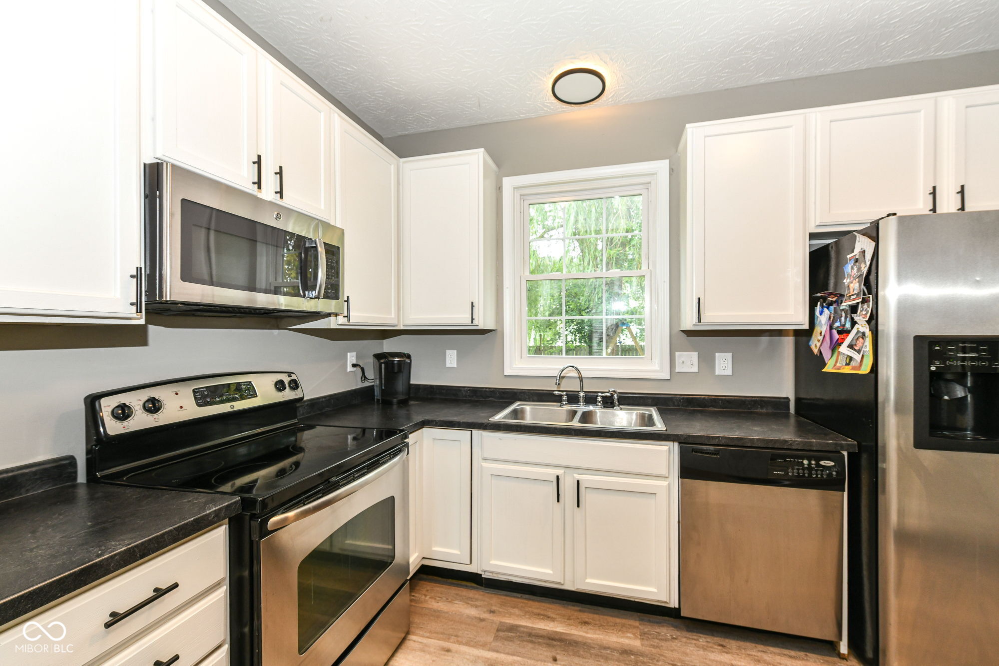 10043 Sanger Drive