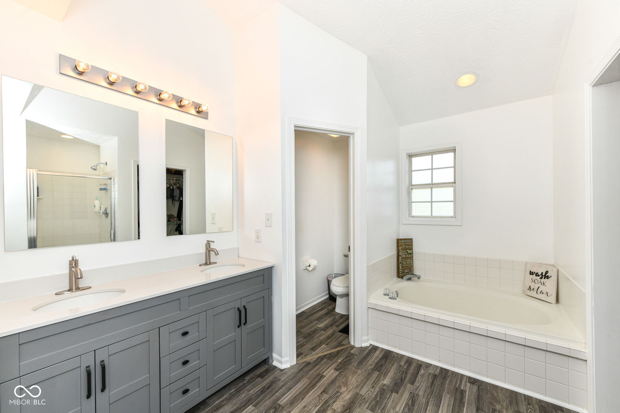 10043 Sanger Drive