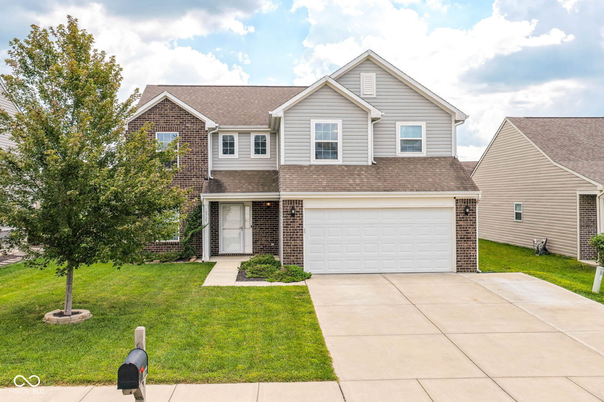 10729 Hunter Lake Lane