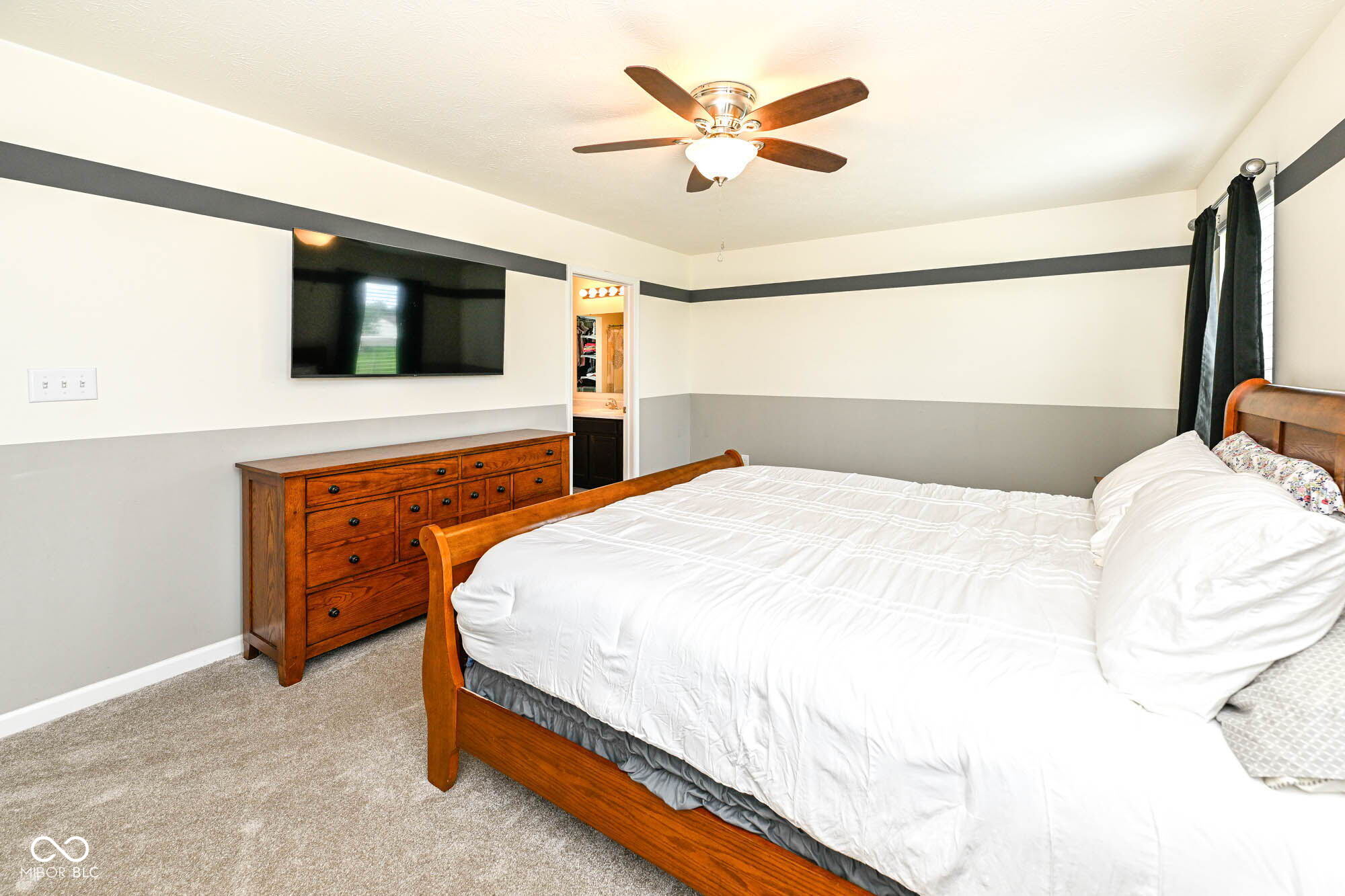 10729 Hunter Lake Lane