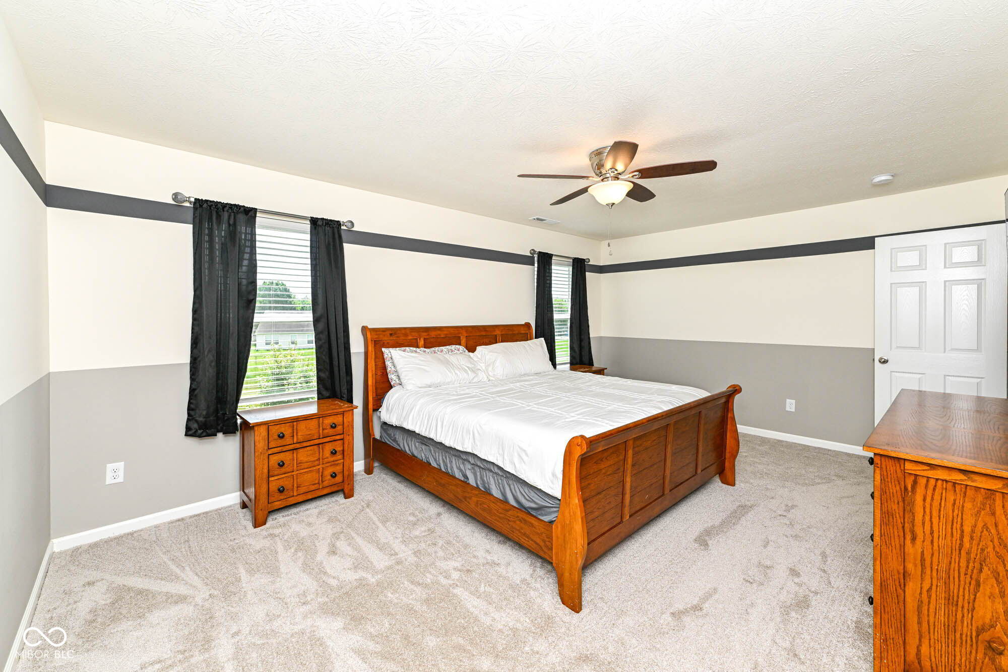 10729 Hunter Lake Lane