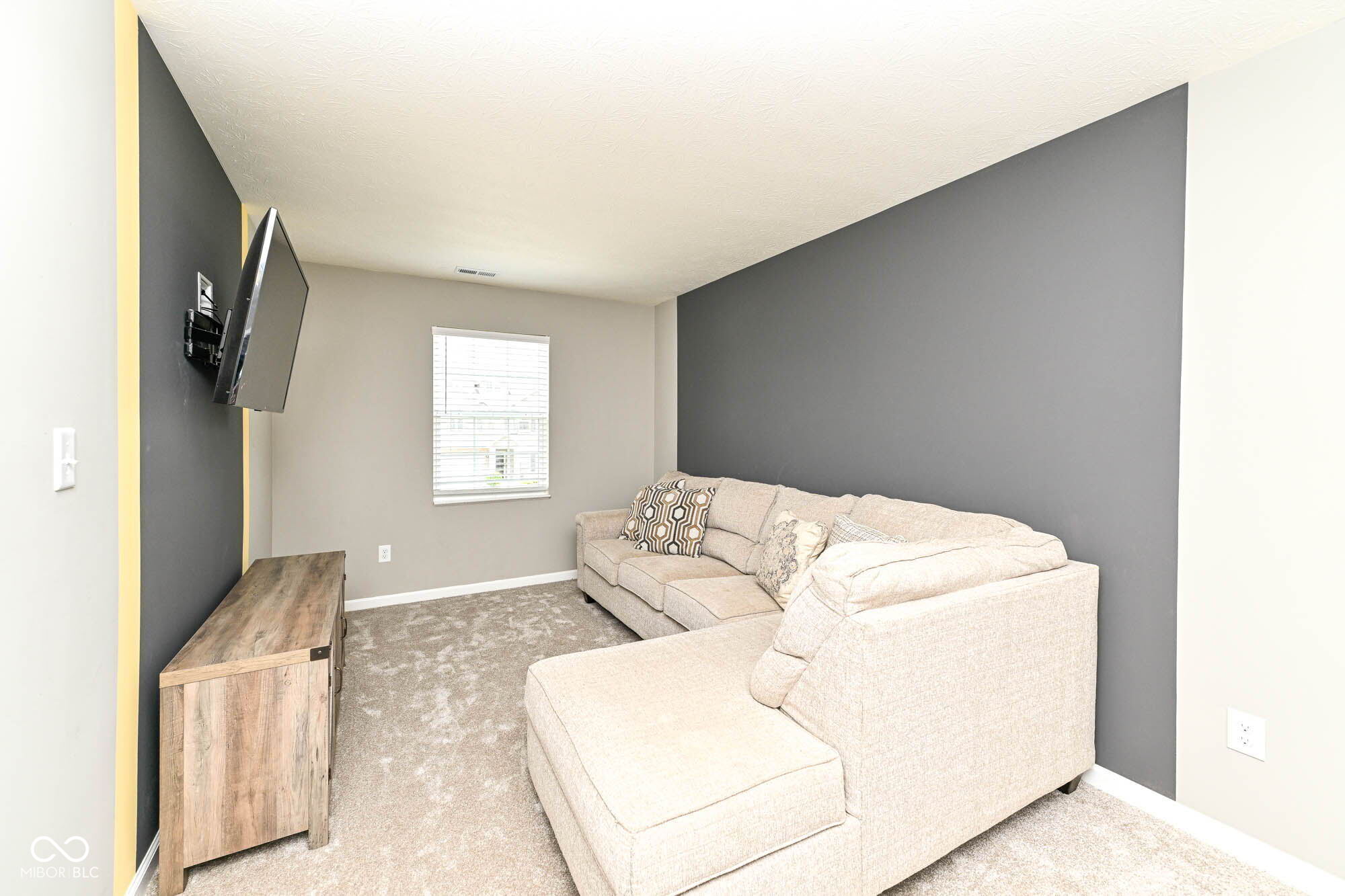 10729 Hunter Lake Lane