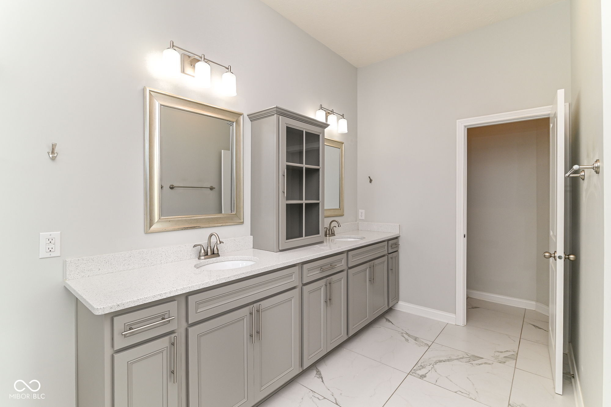 16367 Hunting Meadow Drive