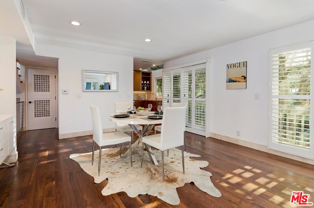 17 20TH AVE Unit: B
