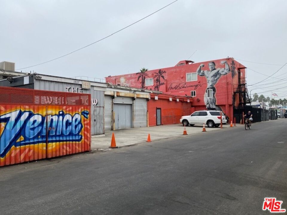 10 19th Ave Unit: 5