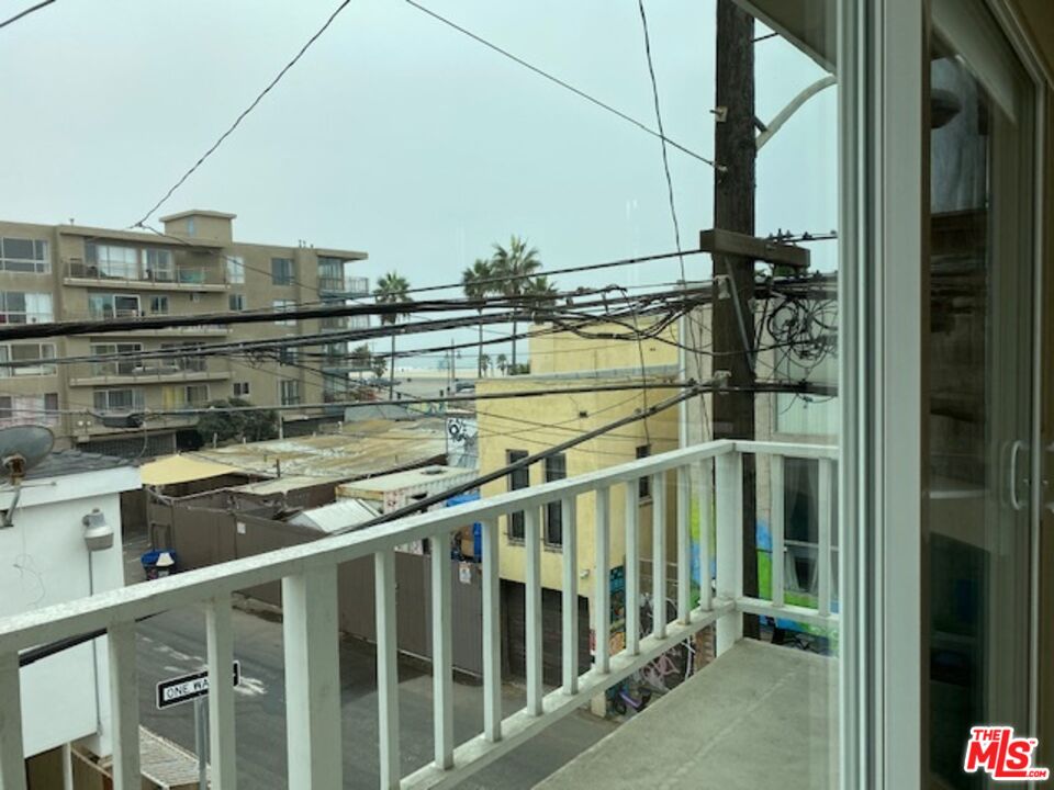 10 19th Ave Unit: 5