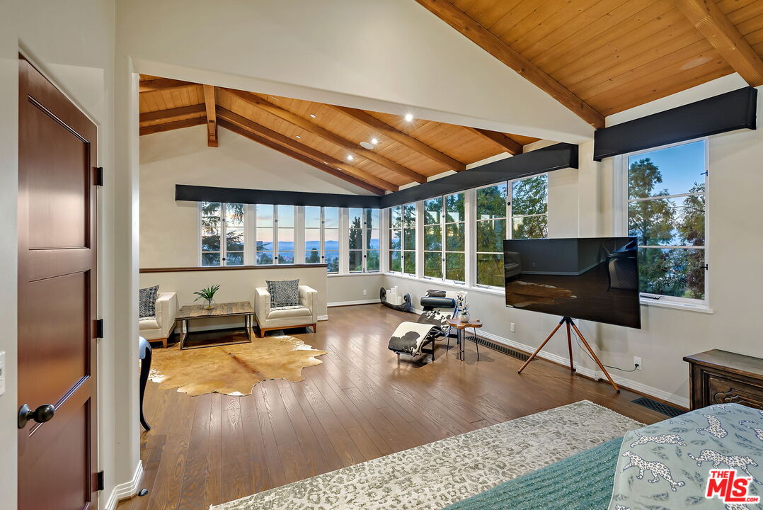3527 Wonder View Dr