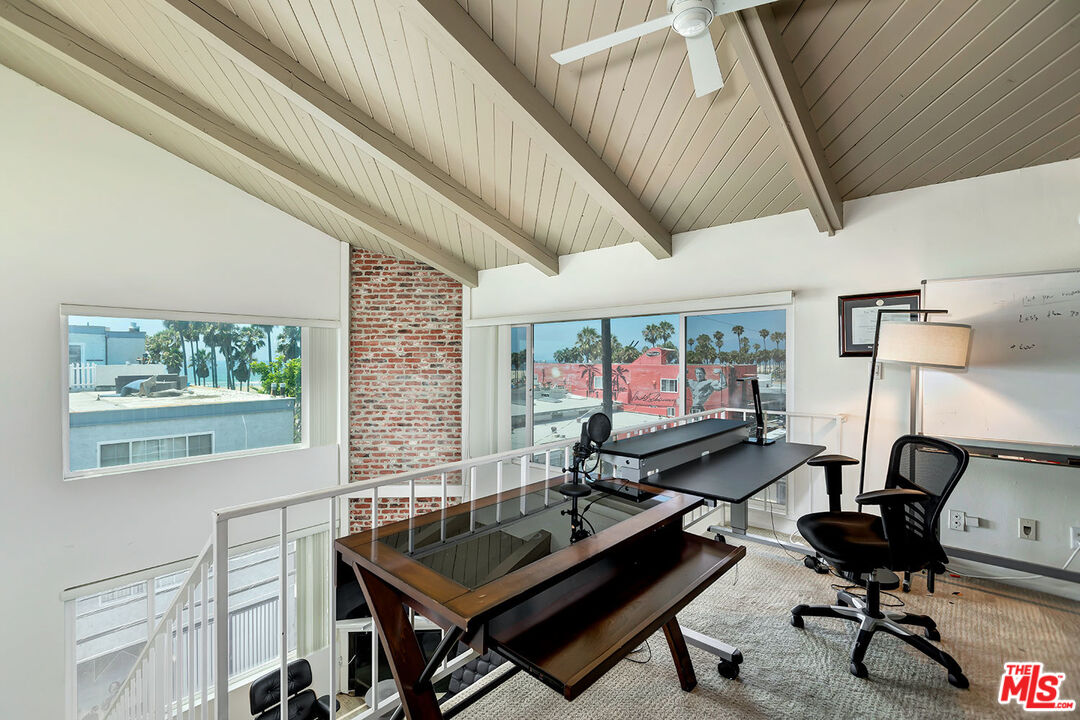 10 19TH AVE Unit: 7