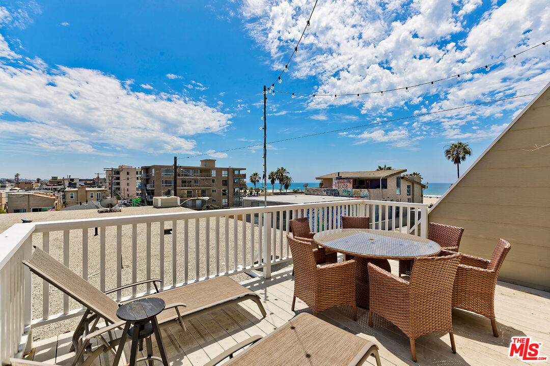 10 19TH AVE Unit: 7