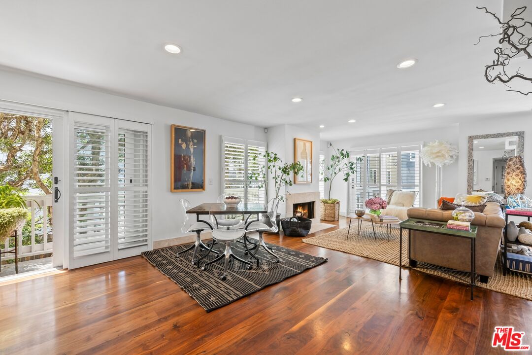 17 20th Ave Unit: B