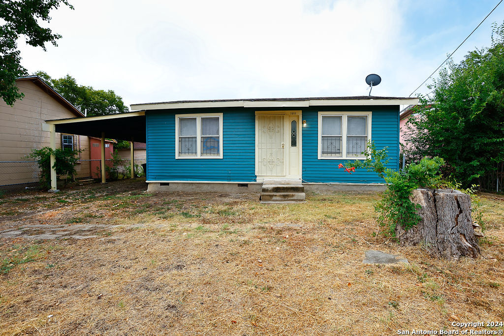 1806 DELGADO ST