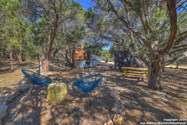 5228 CHIMNEY ROCK