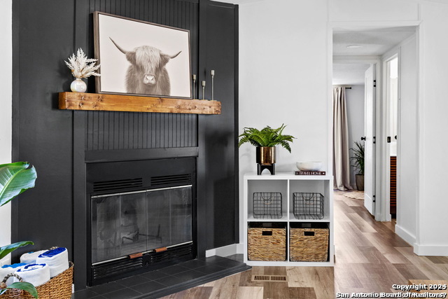 5228 CHIMNEY ROCK