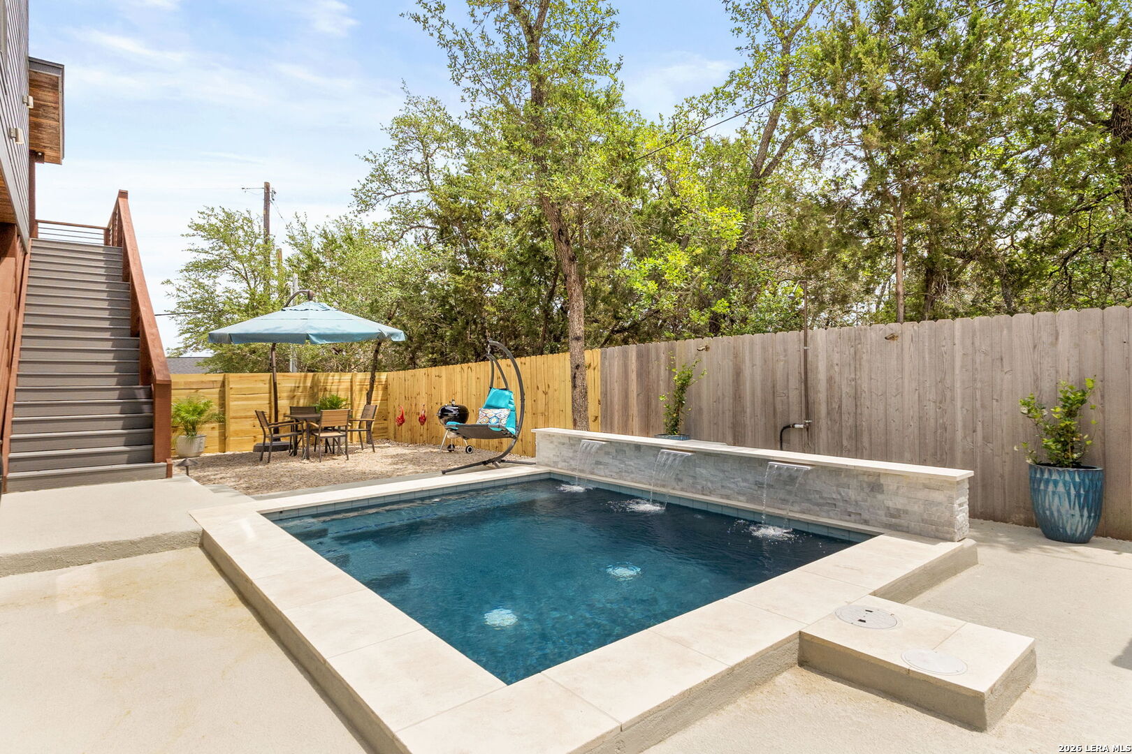 143 MOUNTAINVIEW DR