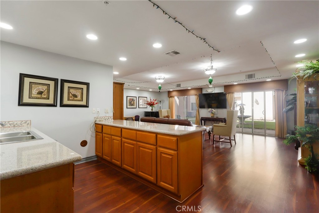 17888 Alburtis Avenue B117