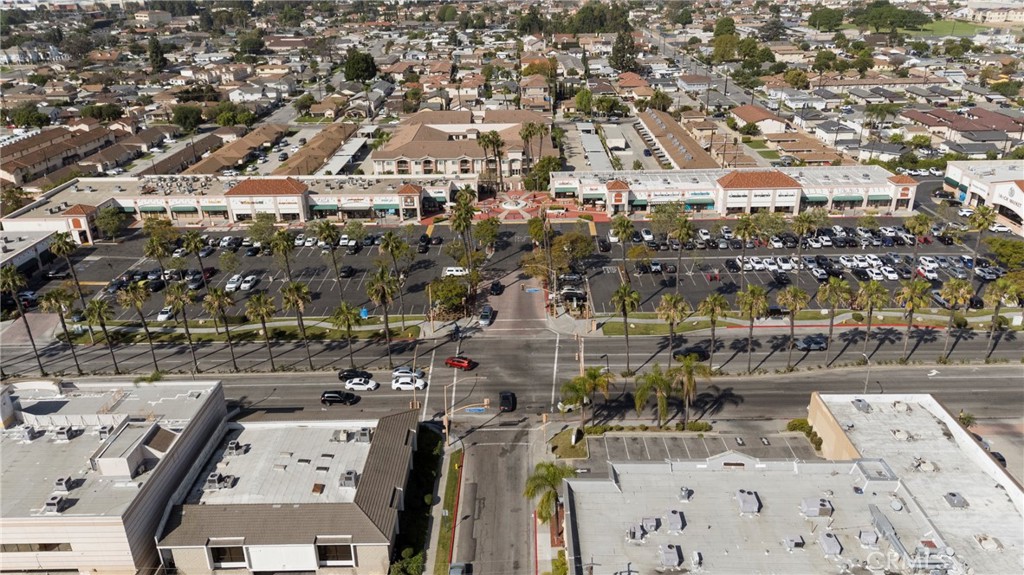 17888 Alburtis Avenue B117