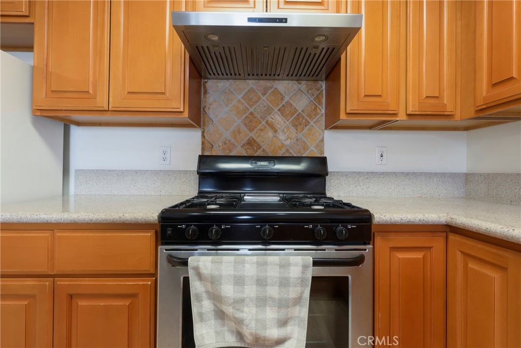 17888 Alburtis Avenue B117