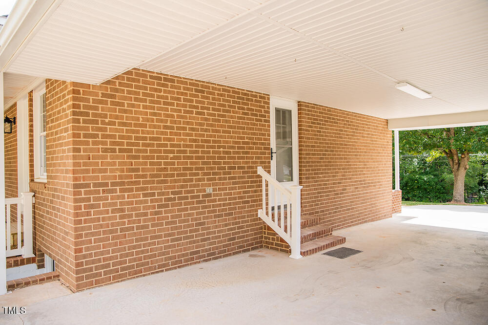193 White Oak Drive