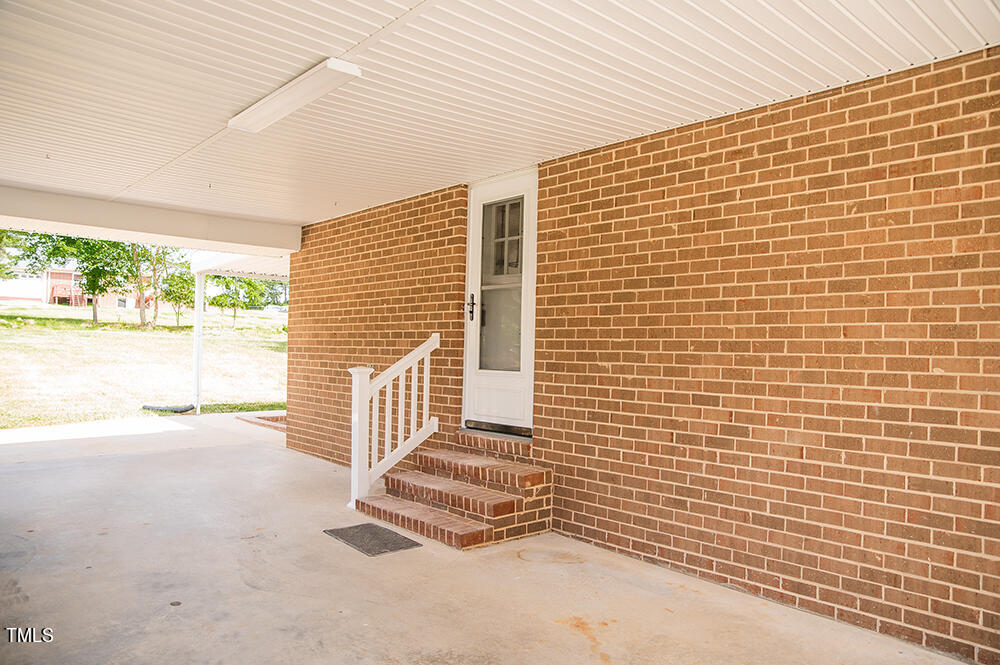 193 White Oak Drive