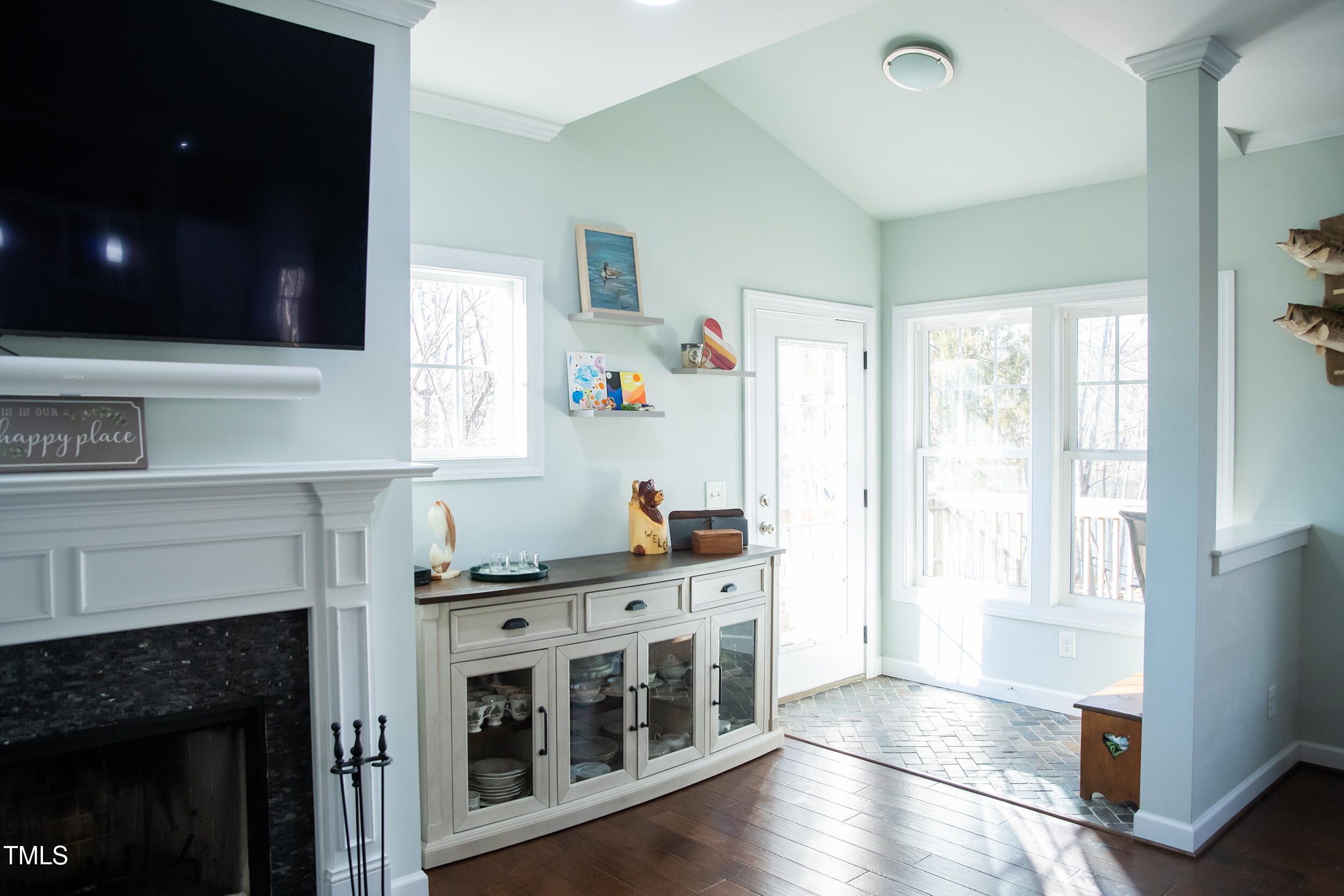 86 Glenview Drive