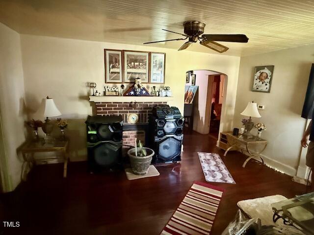 981 Leasburg Road